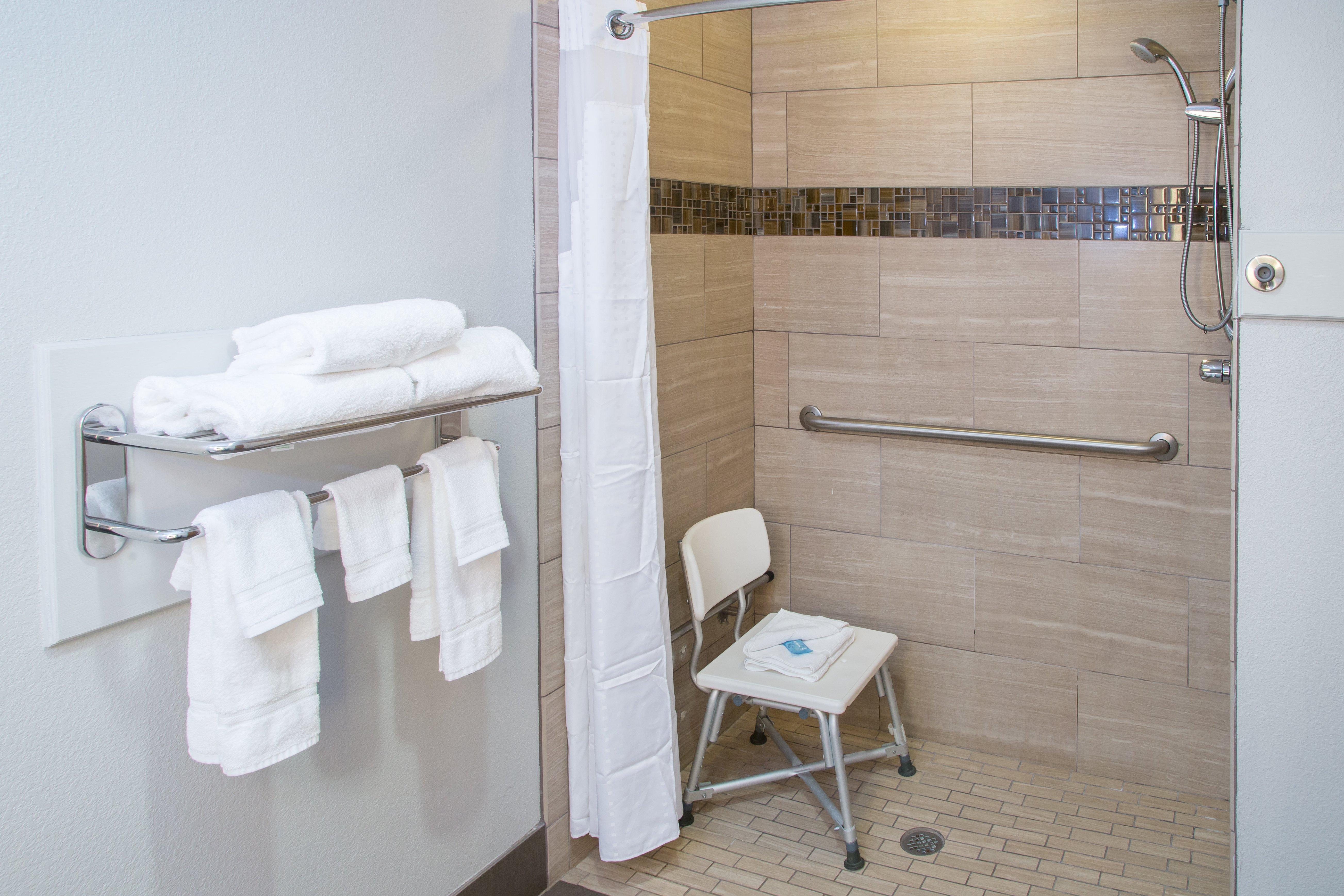 Holiday Inn Express & Suites - Oxford By Ihg Ngoại thất bức ảnh
