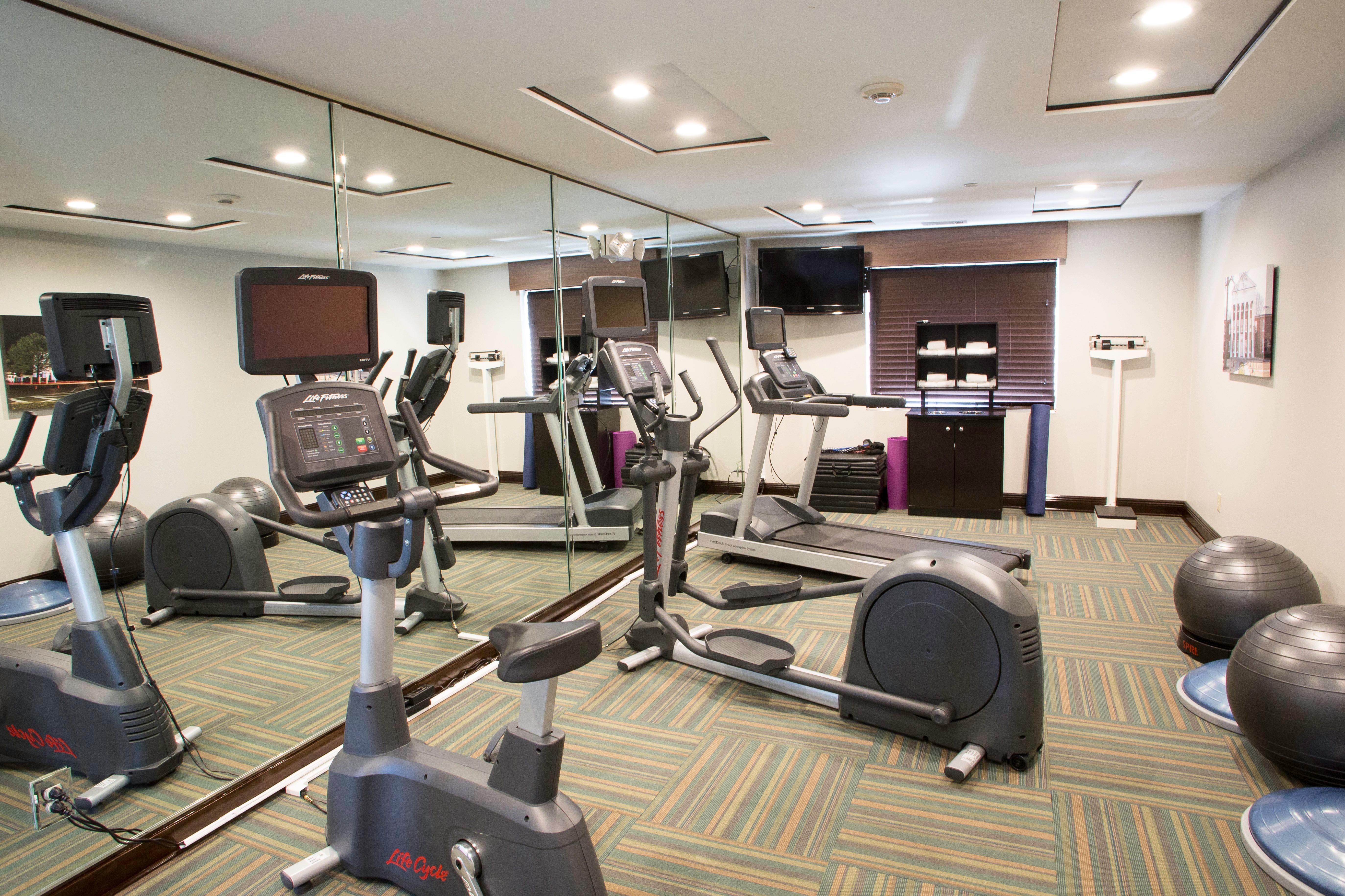 Holiday Inn Express & Suites - Oxford By Ihg Ngoại thất bức ảnh